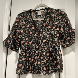 Women’s top,2for $16, barely used